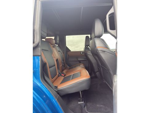 Used 2024 Ford Bronco Outer Banks image 16
