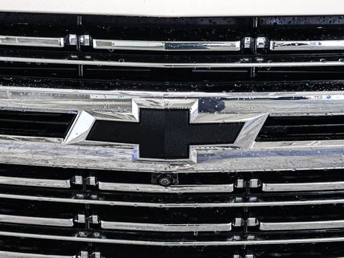 Used 2023 Chevrolet Suburban Premier w/ Premium Package 2 image 13