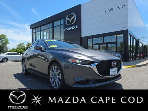 Used 2025 MAZDA MAZDA3 s FWD image 1