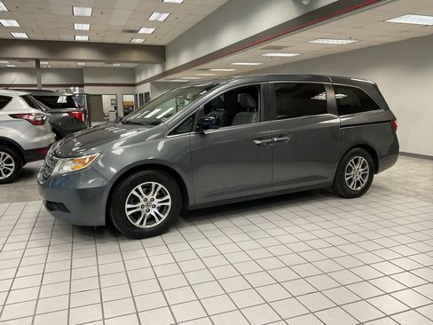 Used 2012 Honda Odyssey EX-L image 3