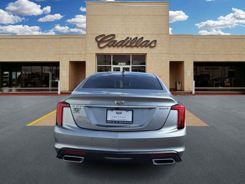 Used 2025 Cadillac CT5 Premium Luxury image 4