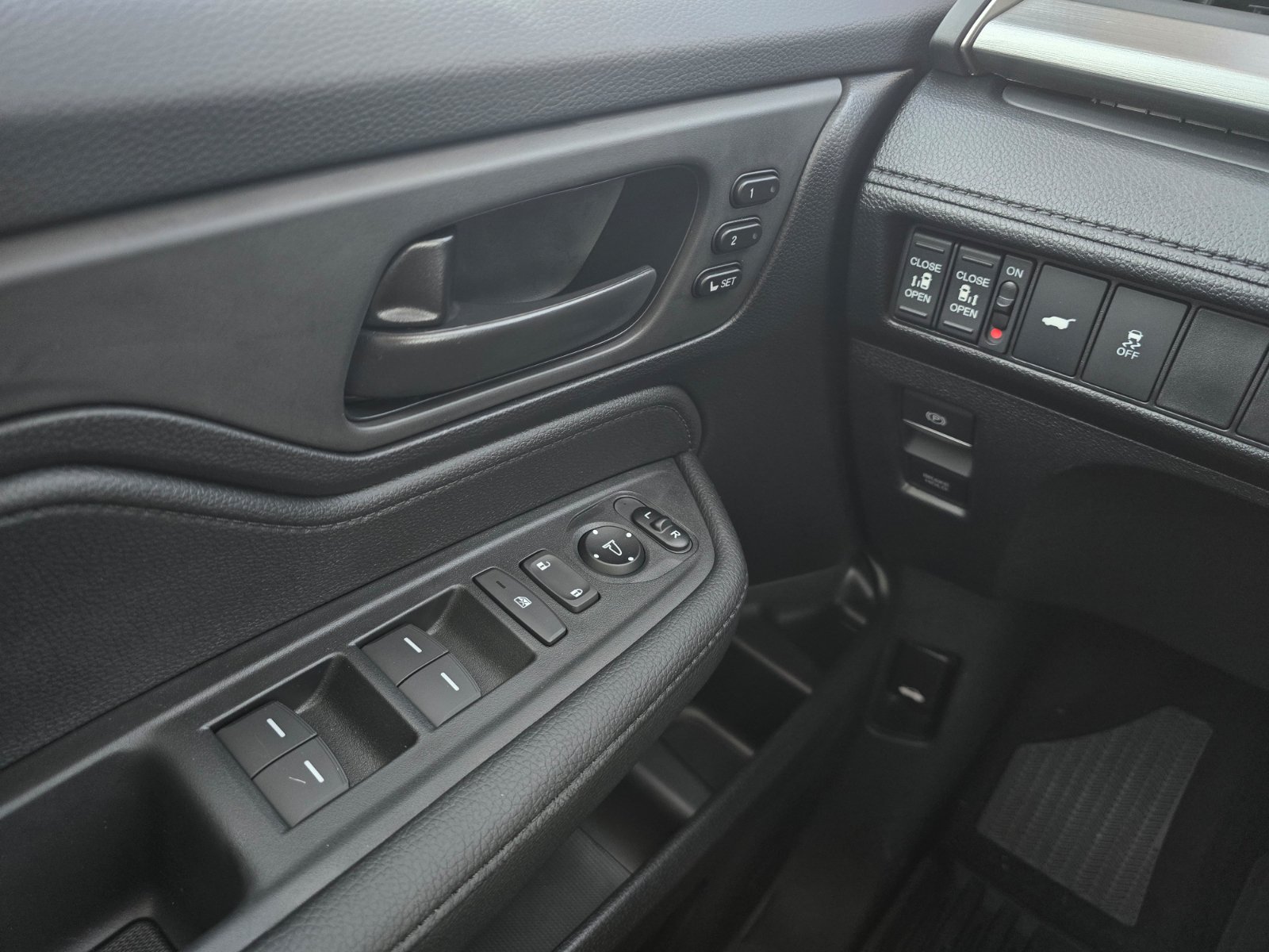 New 2027 Honda Odyssey EX-L image 23