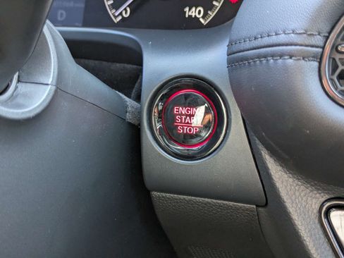 Certified 2026 Honda HR-V LX image 33