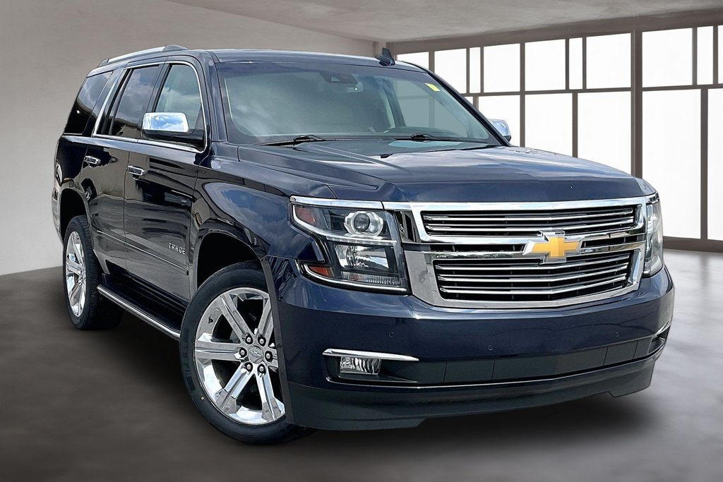 Used 2019 Chevrolet Tahoe Premier w/ Max Trailering Package AWD/4WD image 3