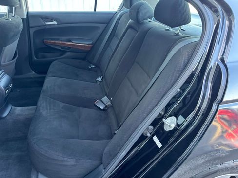 Used 2012 Honda Accord EX image 29