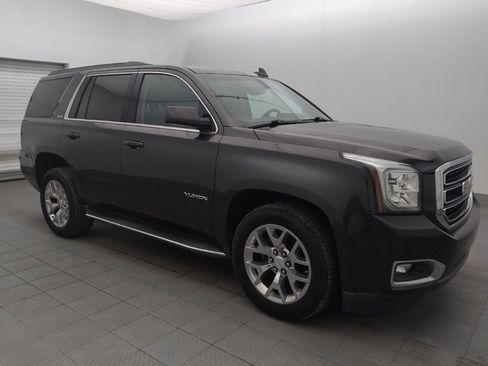 Used 2018 GMC Yukon SLE w/ SLE Value Package RWD image 11