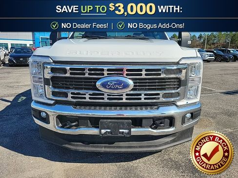 Used 2024 Ford F250 XLT w/ FX4 Off-Road Package image 2