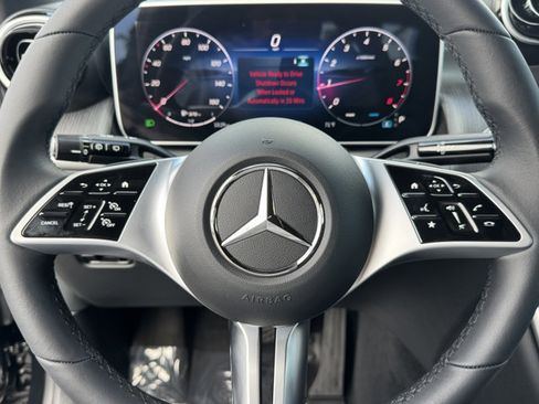 New 2025 Mercedes-Benz GLC 300 4MATIC image 11