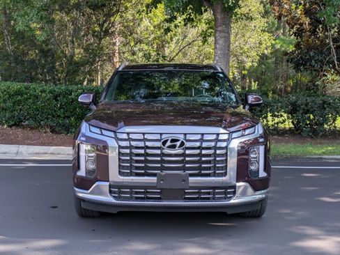 Used 2024 Hyundai Palisade Calligraphy AWD/4WD image 2