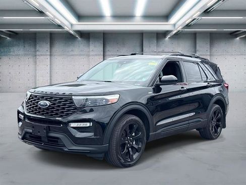 Used 2023 Ford Explorer ST-Line w/ Class IV Trailer Tow Package image 23