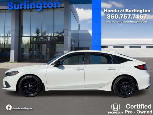 Used 2023 Honda Civic Sport Touring image 3