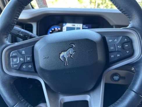 Used 2024 Ford Bronco Wildtrak image 18