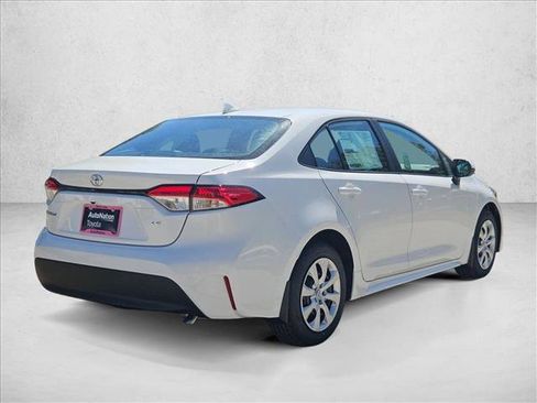 New 2025 Toyota Corolla LE FWD image 2