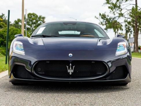 Used 2023 Maserati MC20 Coupe RWD image 8