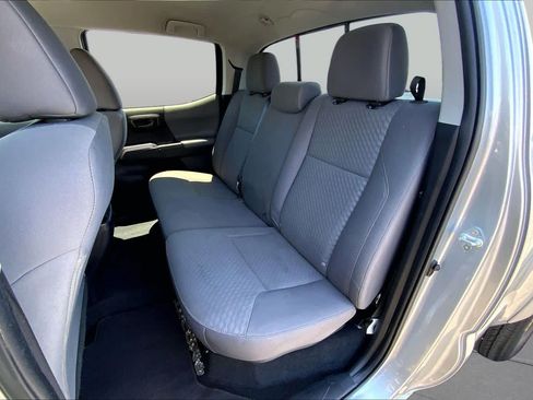 Used 2023 Toyota Tacoma SR5 RWD image 21