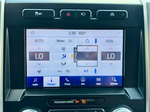 Used 2019 Ford F150 Platinum w/ Equipment Group 701A Luxury AWD/4WD image 22