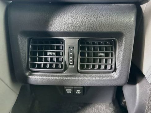 Used 2026 Toyota Camry SE w/ Convenience Package FWD image 23
