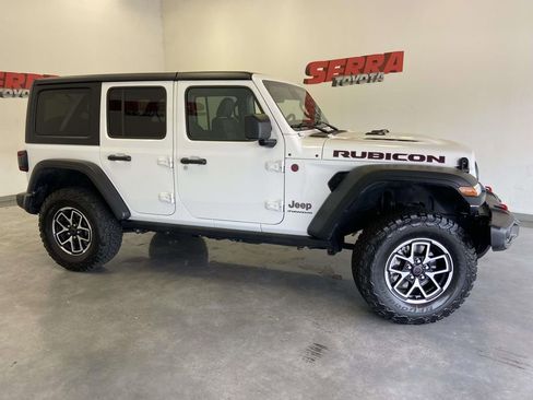 Used 2026 Jeep Wrangler Unlimited Rubicon w/ Safety Group image 2
