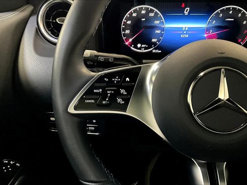 Used 2026 Mercedes-Benz GLA 250 4MATIC image 24