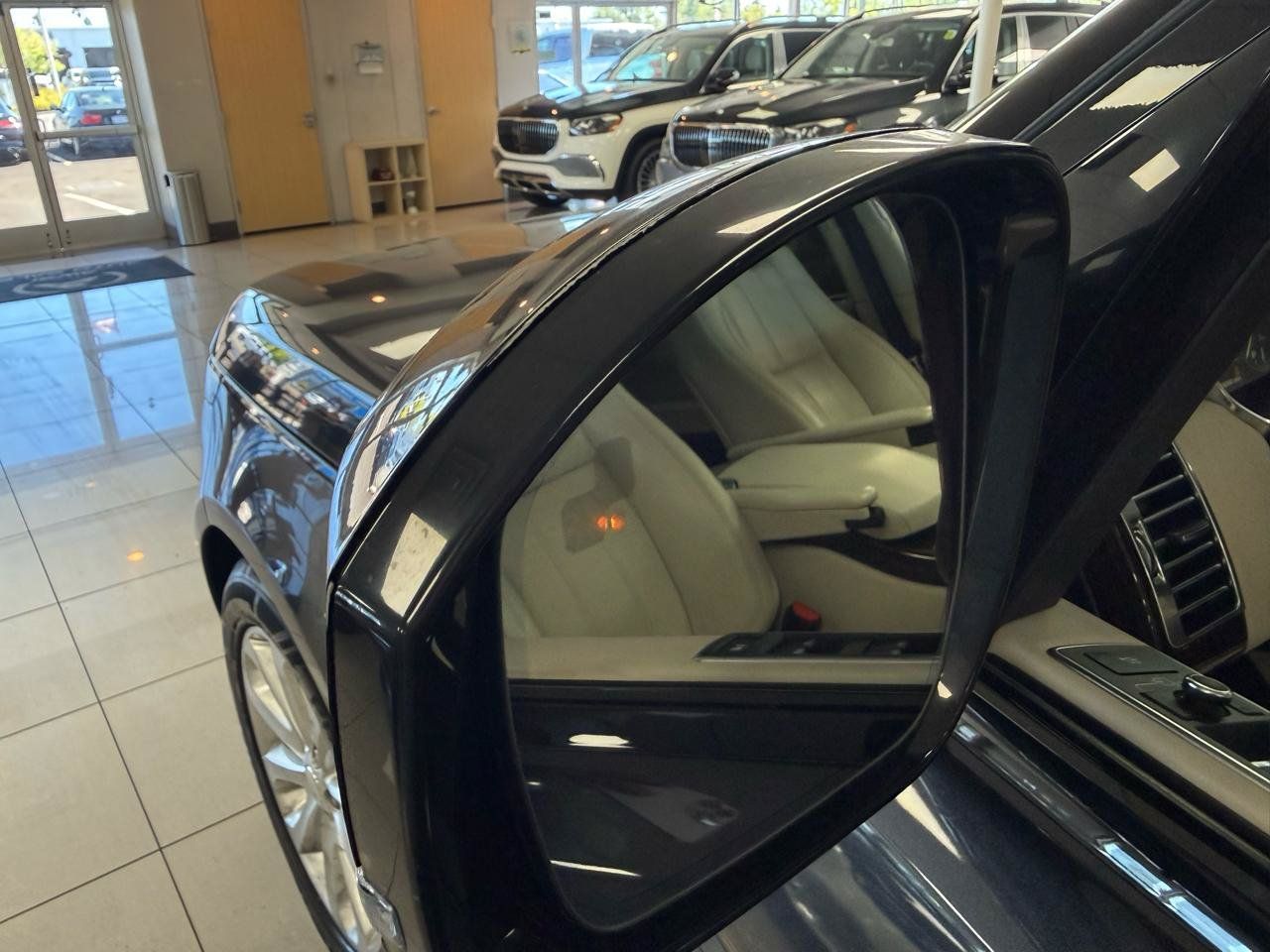 Used 2014 Land Rover Range Rover HSE AWD/4WD image 30