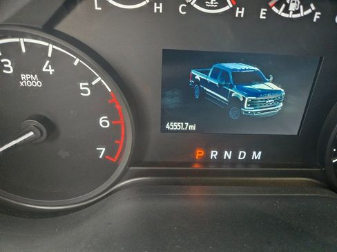 Used 2024 Ford F250 XLT image 11