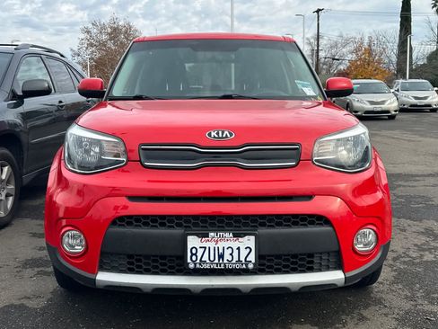 Used 2019 Kia Soul + image 6