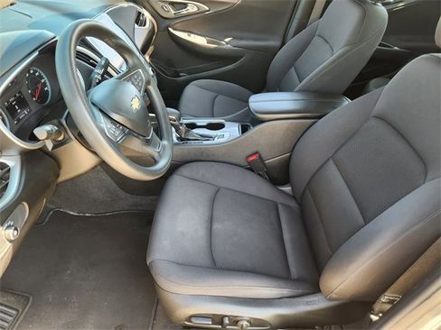 Used 2024 Chevrolet Malibu LT image 14