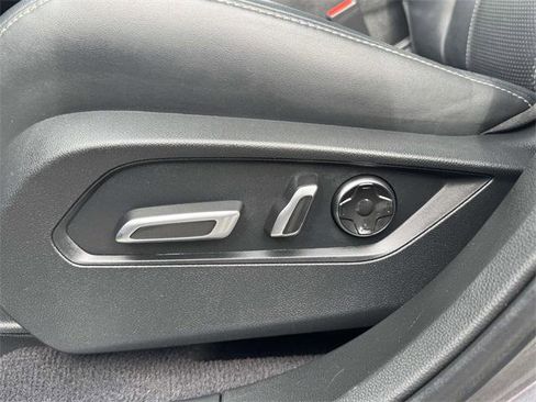 Used 2021 Acura RDX w/ Technology Package image 16