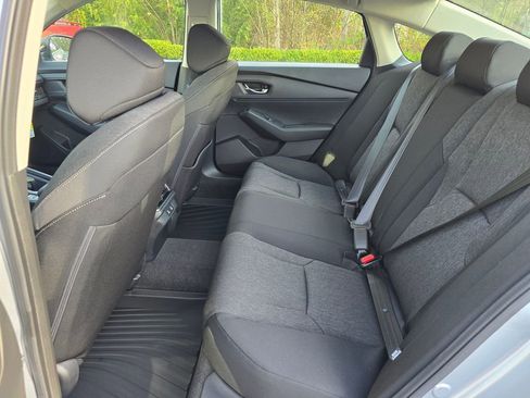 Certified 2025 Honda Accord SE image 9