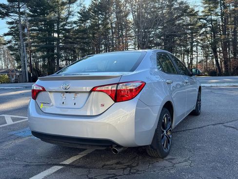 Used 2015 Toyota Corolla S image 9
