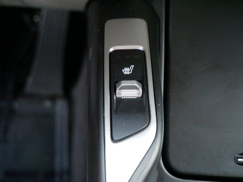 Used 2022 Kia Sorento EX w/ Panoramic Sunroof Package FWD image 19