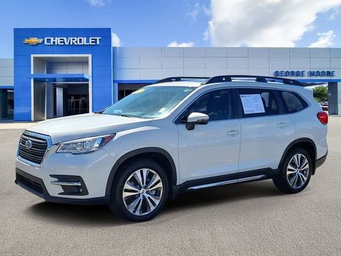 Used 2022 Subaru Ascent Limited w/ Technology Package image 2