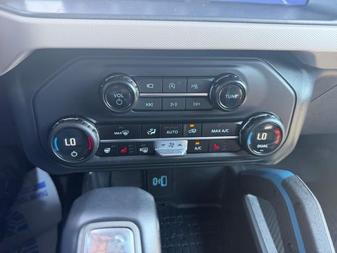 Certified 2024 Ford Bronco Wildtrak AWD/4WD image 25