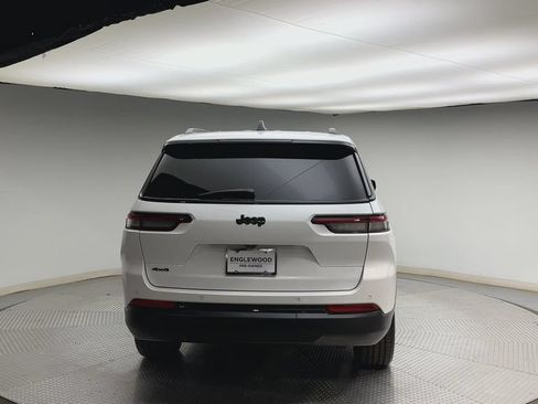 Used 2025 Jeep Grand Cherokee L Altitude AWD/4WD image 3