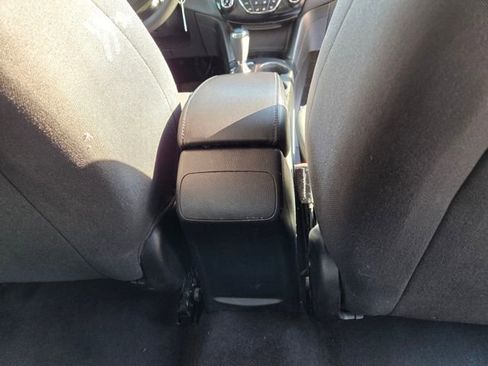 Used 2019 Chevrolet Cruze LS w/ LS Convenience Package image 31