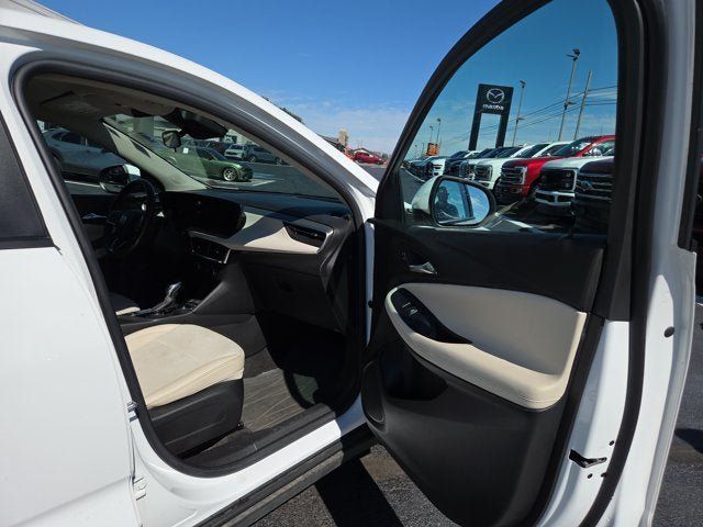 Used 2024 Buick Encore GX Preferred w/ Comfort Package AWD/4WD image 12
