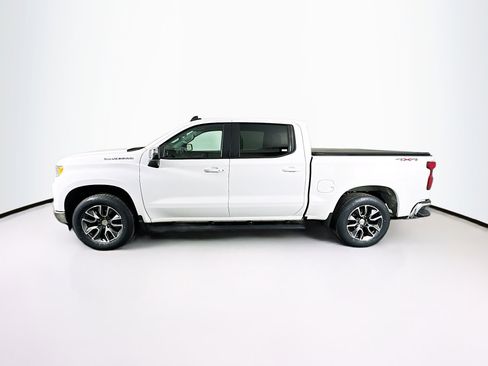 Used 2023 Chevrolet Silverado 1500 LT image 4