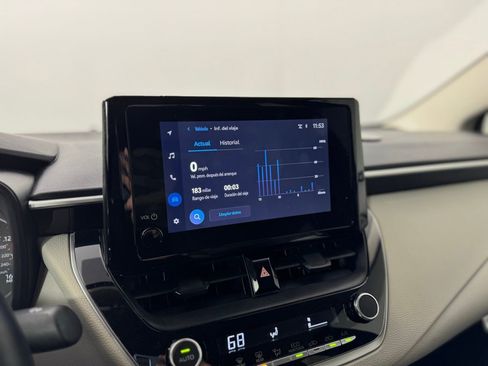 Used 2025 Toyota Corolla LE image 16