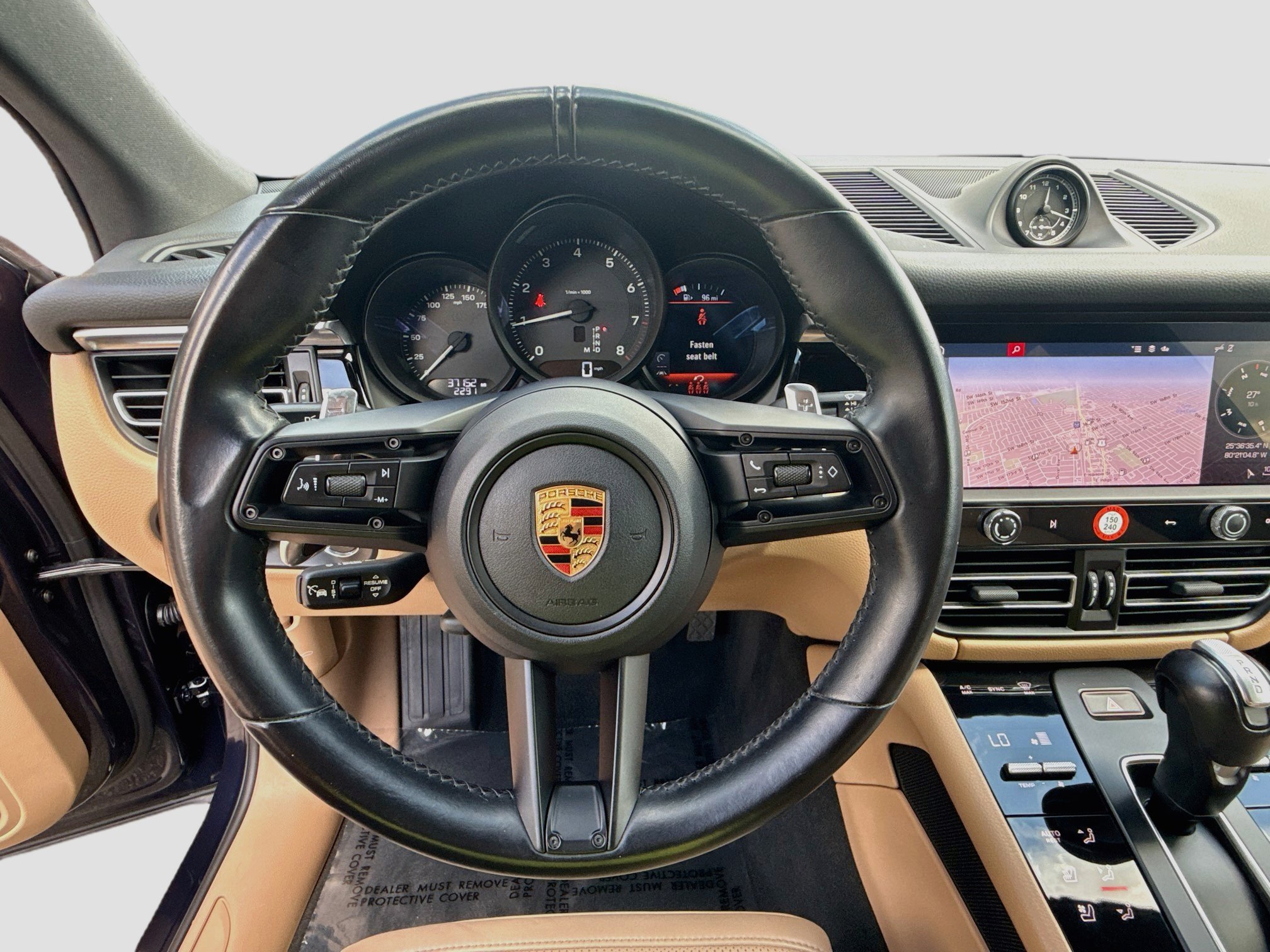 Used 2023 Porsche Macan Turbo AWD/4WD image 10