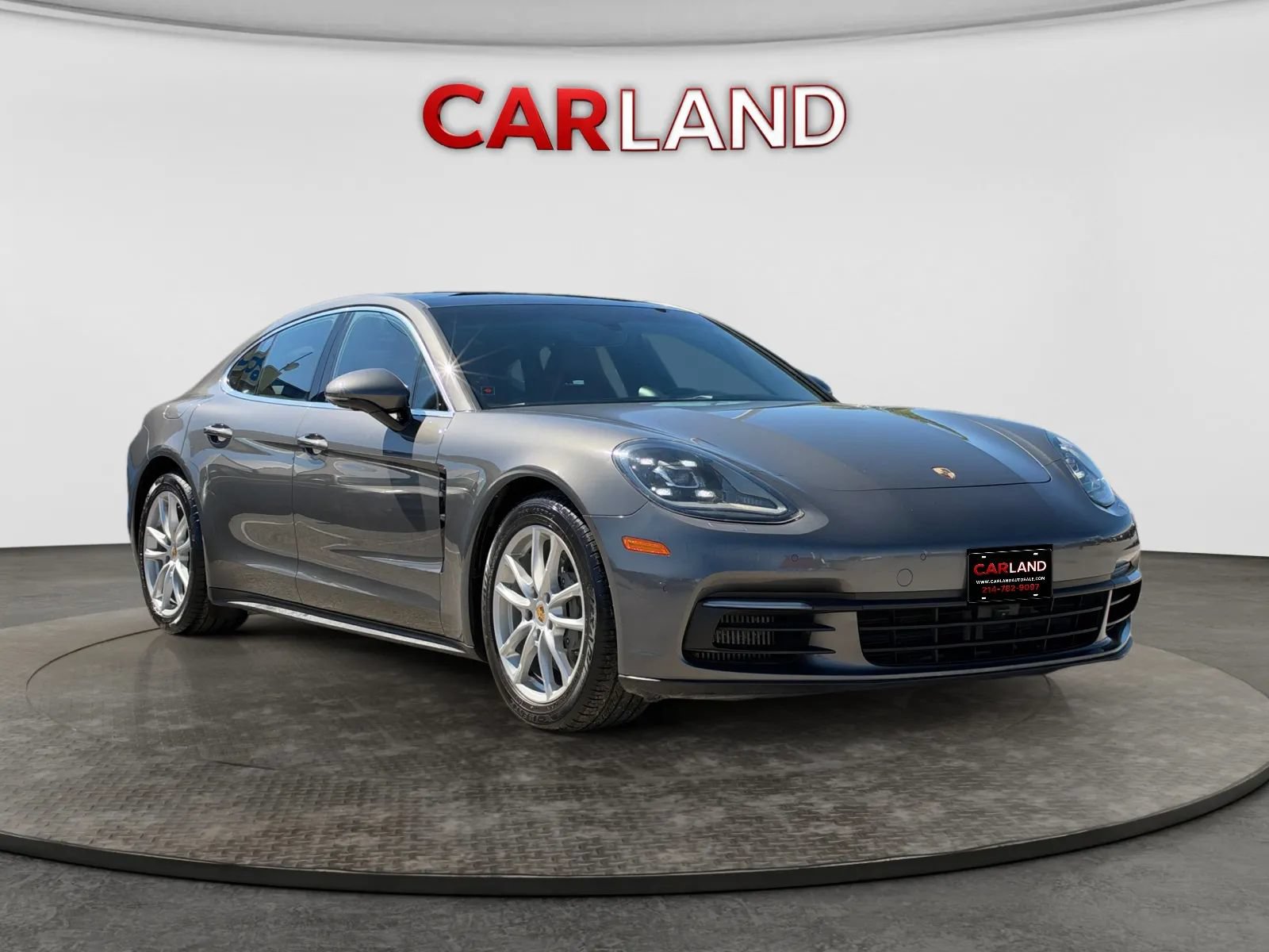 Used 2018 Porsche Panamera 4S AWD/4WD image 8