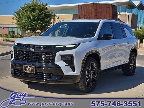 New 2027 Chevrolet Traverse RS FWD image 1