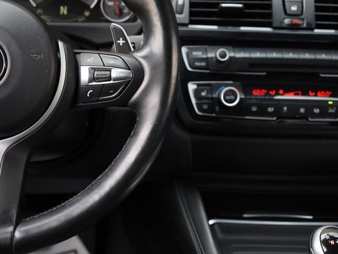 Used 2015 BMW M4 Coupe RWD image 27