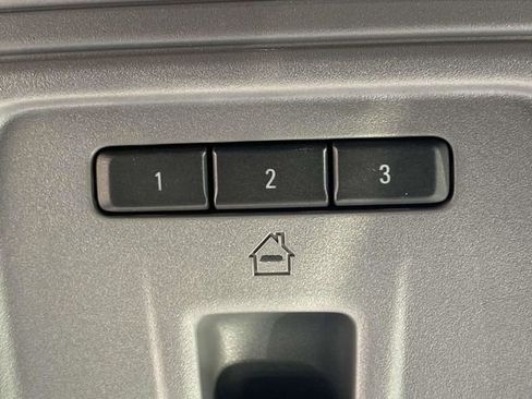 Used 2024 Chevrolet Silverado 1500 LT Trail Boss w/ LT Trail Boss Premium Package image 31