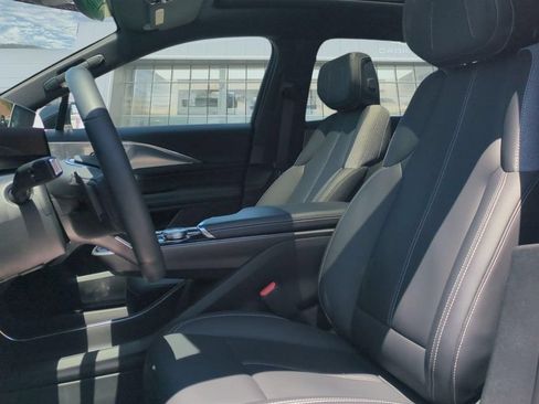 Certified 2024 Cadillac Lyriq Tech RWD image 14