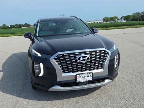 Used 2022 Hyundai Palisade Limited w/ Cargo Package AWD/4WD image 2