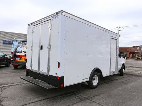 New 2026 Ford E-350 and Econoline 350 Super Duty w/ Power Equipment Group RWD image 11