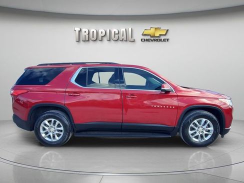 Used 2021 Chevrolet Traverse LT image 6