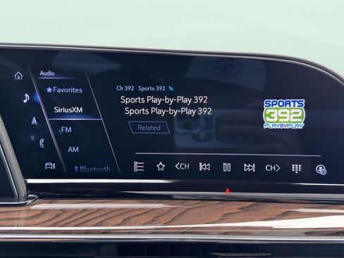 Used 2022 Cadillac Escalade ESV Premium Luxury Platinum w/ Heavy-Duty Trailer Package image 64