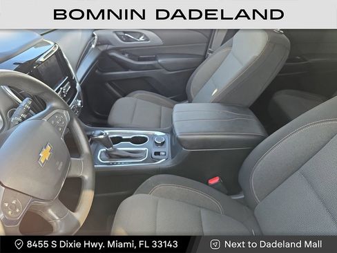 Used 2020 Chevrolet Traverse LS image 16