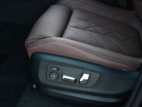New 2026 BMW X5 xDrive40i w/ Executive Package image 22